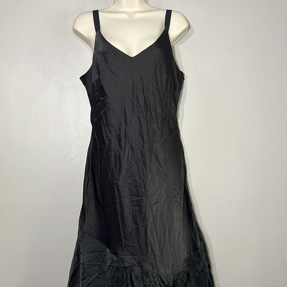 Express Front Vent Satin Maxi Dress - Picture 2 of 7